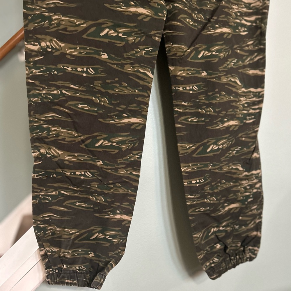Unyforme Men’s Camouflage Joggers Pants | SZ 34 Camouflage - Picture 16 of 16